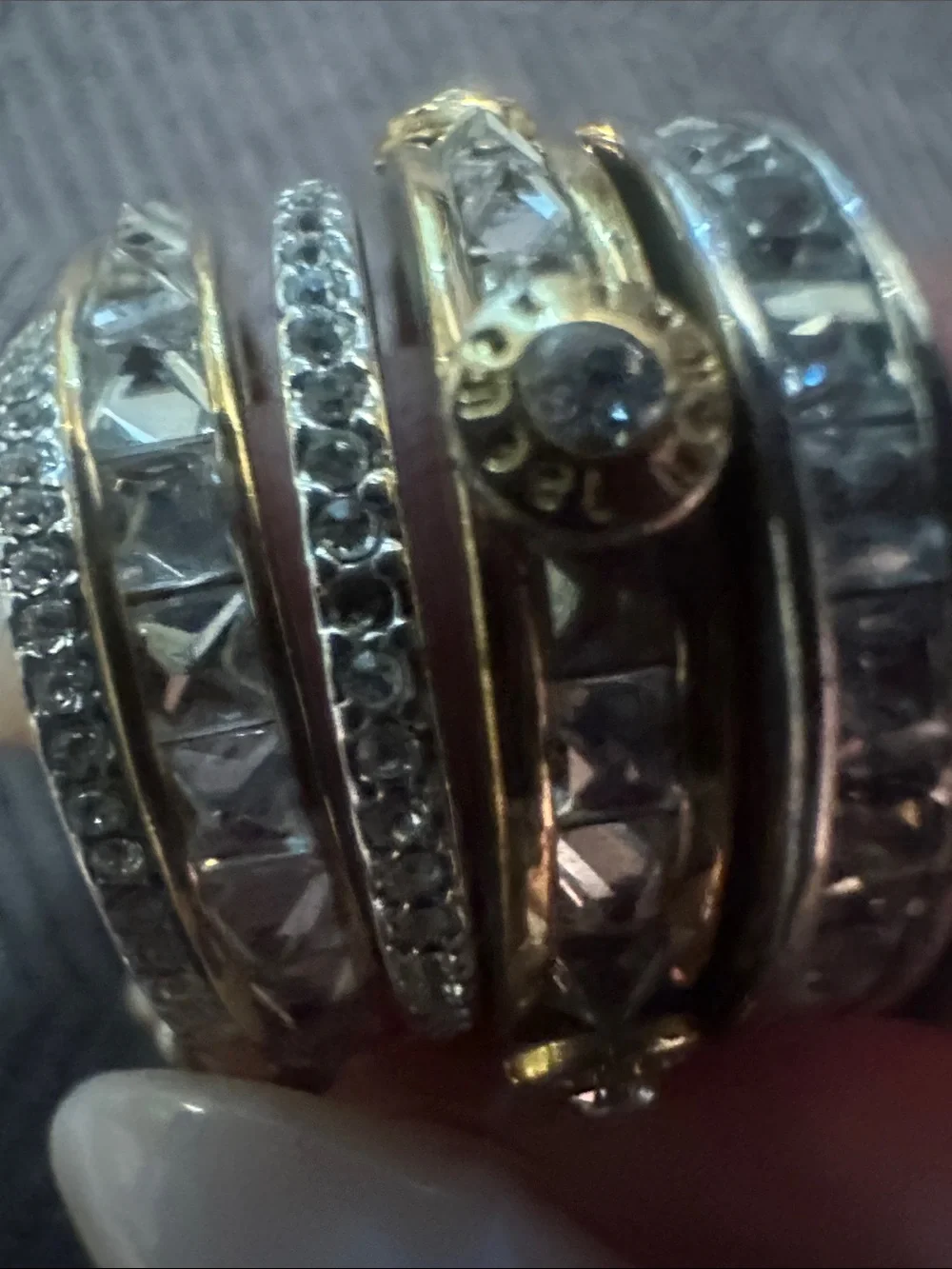 Henri Bendel Stackable Gold and Silver Crystal Band Ring 5 stack